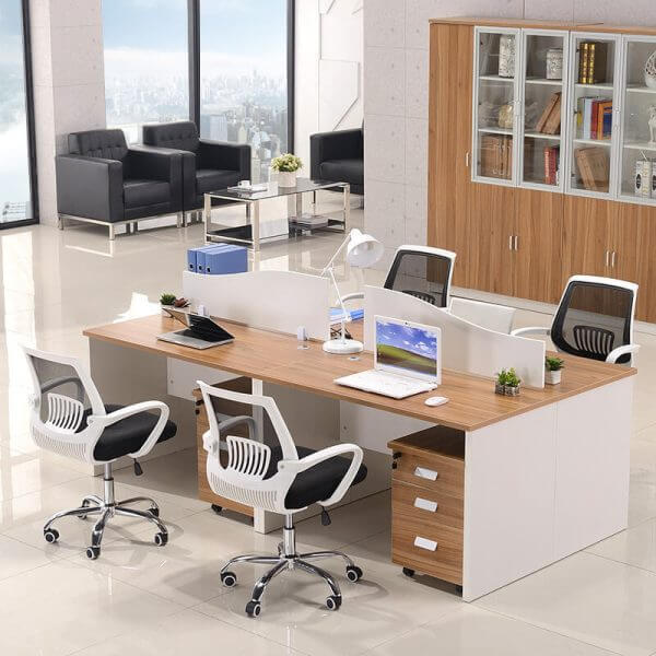 Cụm bàn làm việc 4 người hiện đại.